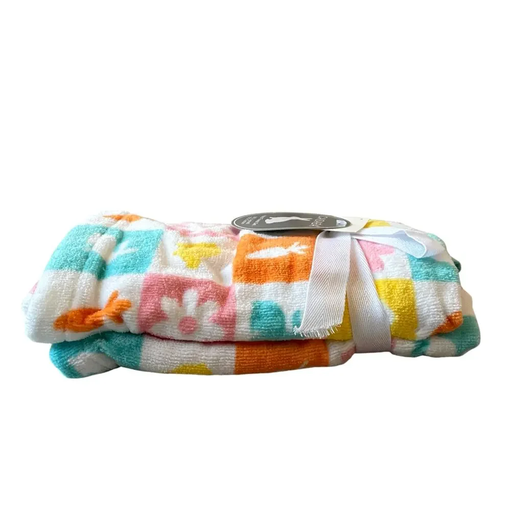 Set of 2 Casaba Easter Bath Hand Towels Multicolor Bunnies Carrots Chicks NEW